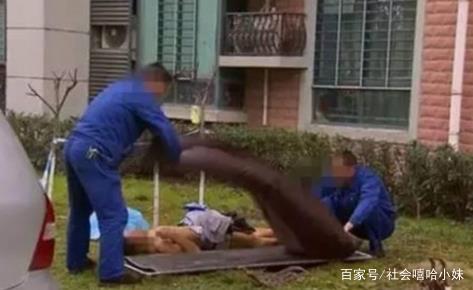 情侣酒后入住酒店 女子翻窗坠亡